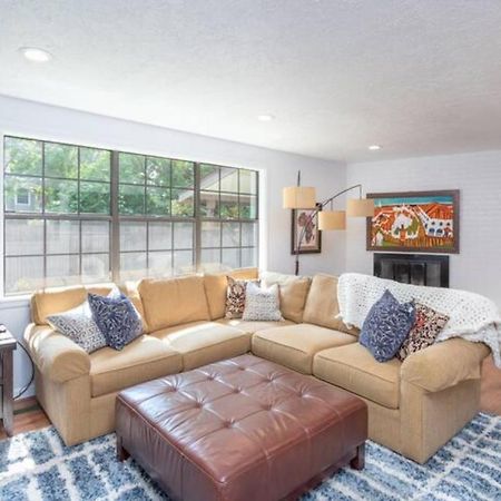 Experience Nirvana With Artwork Collections From Around The Globe Located In Lakewood Neighborhood In Se Boise Next To A Park, Minutes From Bown Crossing And The Boise River, 10 Minutes To Downtown, 4 Beds, Sleeps 8, Pets Welcome In Large Fenced In Y Екстериор снимка