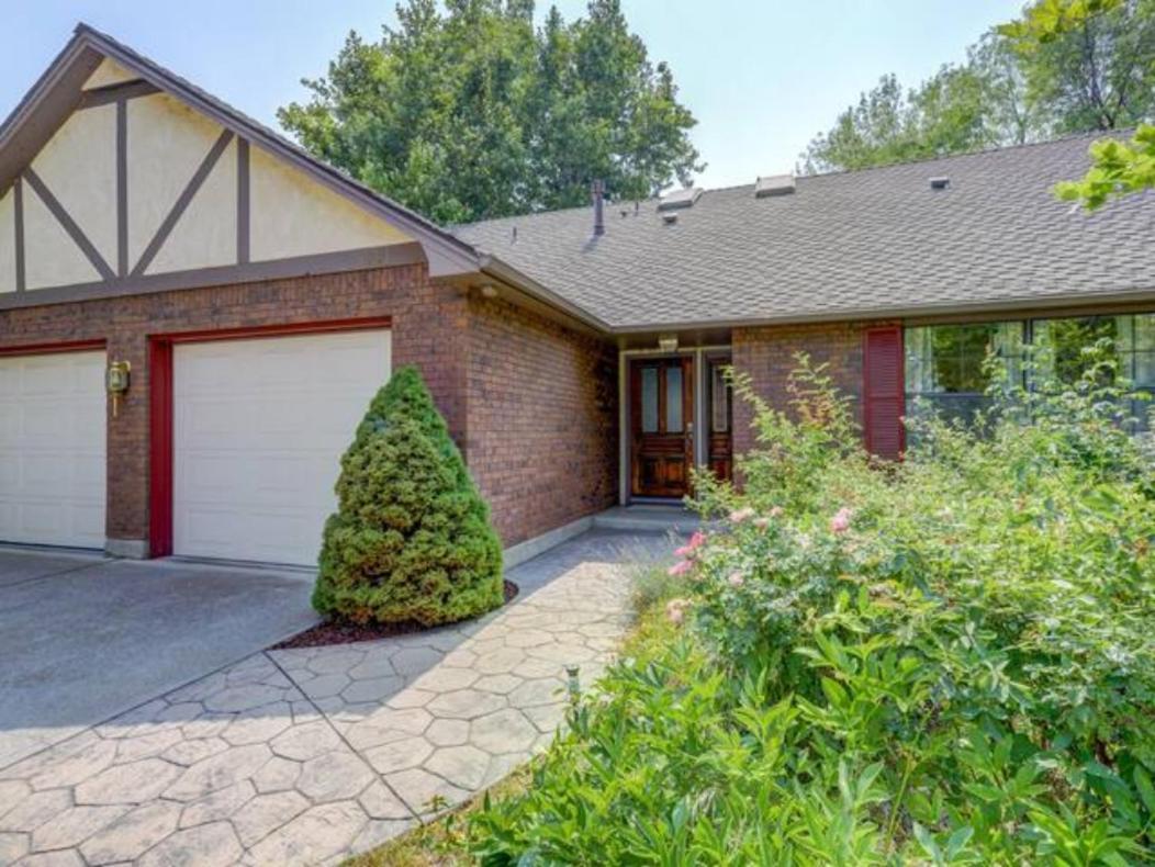 Experience Nirvana With Artwork Collections From Around The Globe Located In Lakewood Neighborhood In Se Boise Next To A Park, Minutes From Bown Crossing And The Boise River, 10 Minutes To Downtown, 4 Beds, Sleeps 8, Pets Welcome In Large Fenced In Y Екстериор снимка