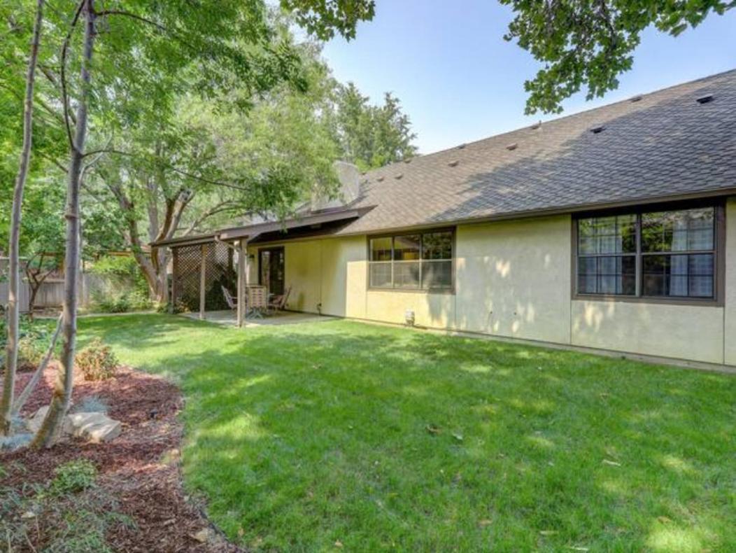 Experience Nirvana With Artwork Collections From Around The Globe Located In Lakewood Neighborhood In Se Boise Next To A Park, Minutes From Bown Crossing And The Boise River, 10 Minutes To Downtown, 4 Beds, Sleeps 8, Pets Welcome In Large Fenced In Y Екстериор снимка